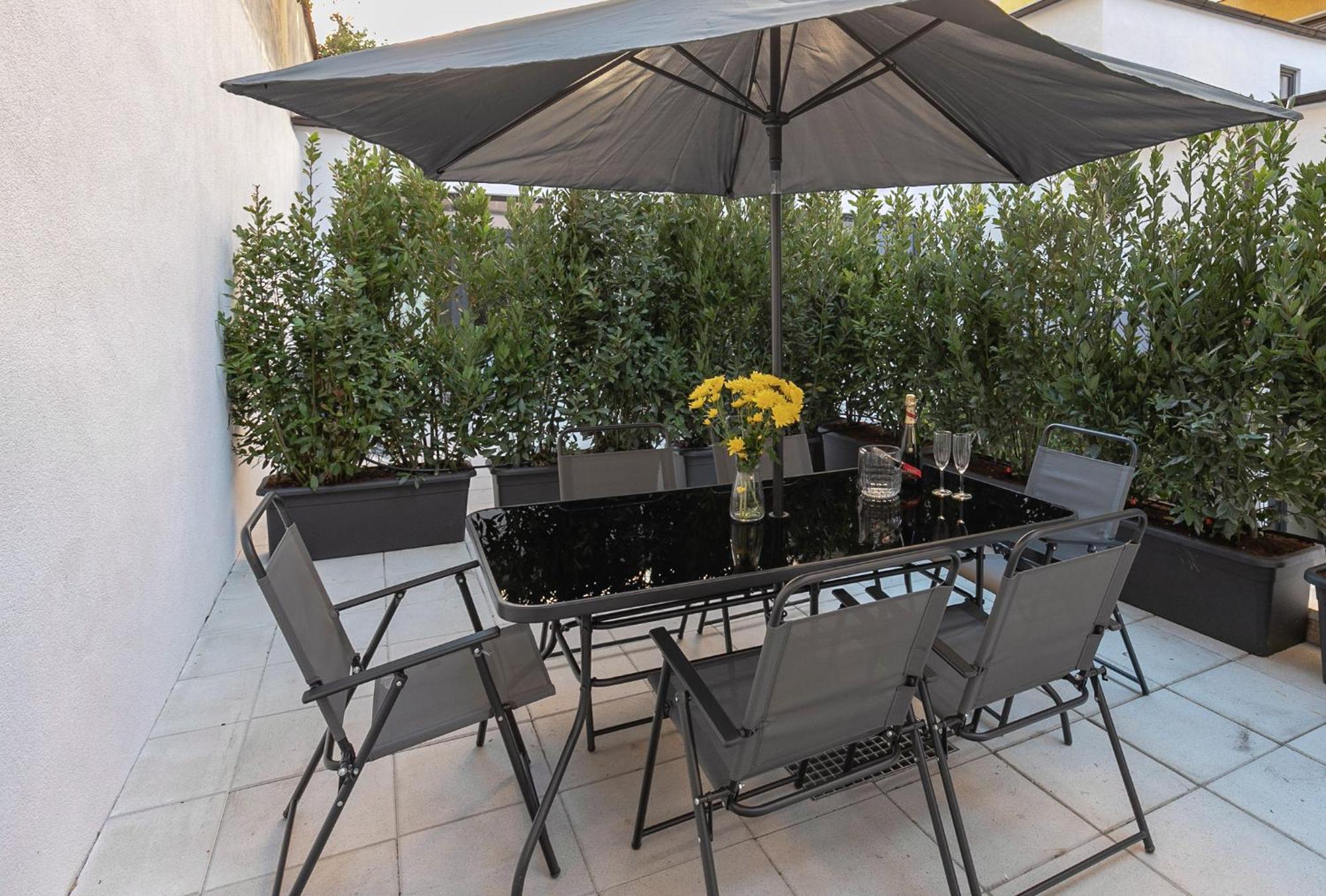 Aiello Hotels - Citylife Apartments — Photos 2